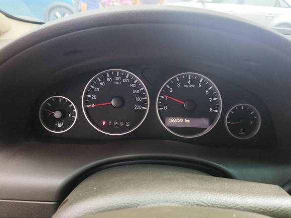 [南京·琼B] 二手别克别克GL82014款 2.4L 经典版