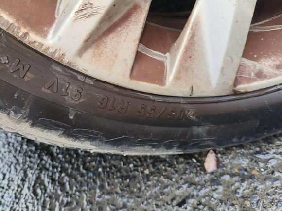 [上海·闽A] 二手宝骏宝骏7302014款 1.5L 手动豪华型 7座