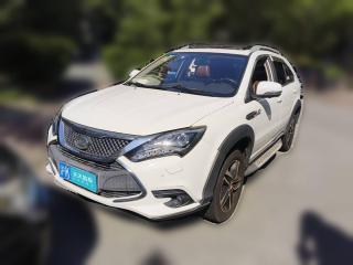 比亚迪唐新能源2015款 2.0T 四驱旗舰型