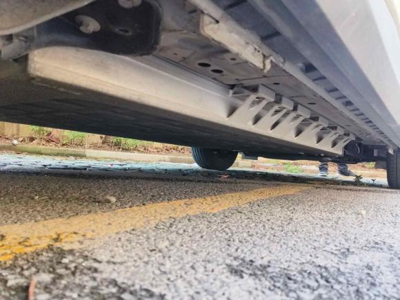 [上海·沪A] 二手上汽大通MAXUS上汽大通MAXUS EUNIQ 52020款 舒适版 七座