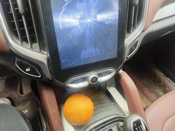 [南通·苏F] 二手中华中华V62018款 1.5T 手动豪华型