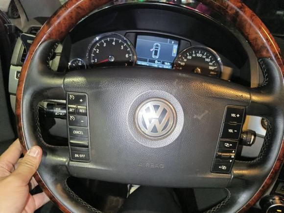 [西安·陕A] 二手大众途锐2007款 3.6L 豪华型