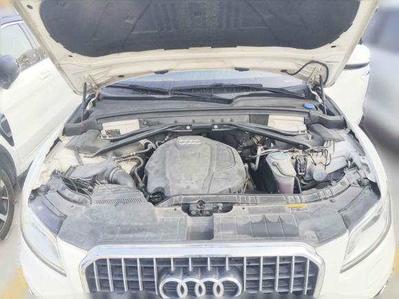 [广州·粤A] 二手奥迪奥迪Q52016款 40 TFSI 进取型