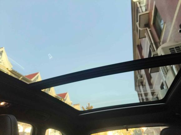 [上海·沪A] 二手沃尔沃沃尔沃XC60插电式混动2019款 T8 E驱混动 智雅运动版 国VI