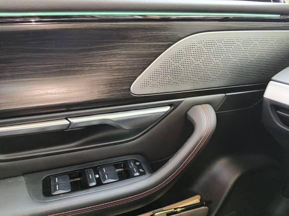 [上海·沪A] 二手小鹏小鹏P72020款 586N