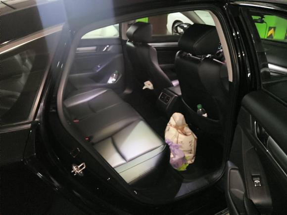 [上海·鲁A] 二手本田雅阁2018款 260TURBO 豪华版 国VI