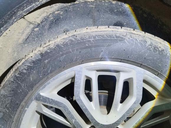 [西安·陕A] 二手陆风陆风X72015款 2.0T 全景尊贵版