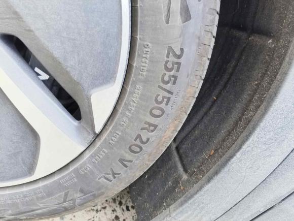 [上海·沪A] 二手蔚来蔚来ES82023款 75kWh 行政版