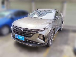 现代途胜2023款 途胜L 1.5T 自动两驱GLX精英版