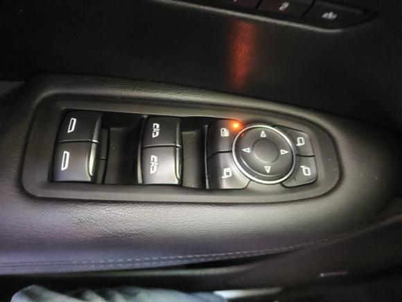 [苏州·苏E] 二手凯迪拉克凯迪拉克XT52018款 25T 豪华型