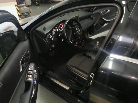 [温州·浙C] 二手奔驰奔驰A级2013款 A 180 时尚型