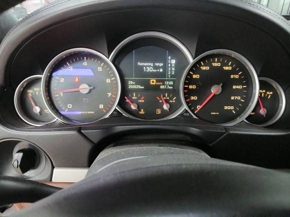 [上海·沪G] 二手保时捷Cayenne2007款 Cayenne Turbo 4.8T