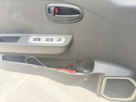 [义乌·浙G] 二手长安跨越跨越者D52021款 1.6L标准版双排栏板双后轮2850mm货箱DAM16KL