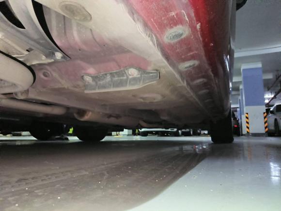 [广州·粤A] 二手丰田YARiS L 致炫2016款 改款 1.5E CVT魅动版