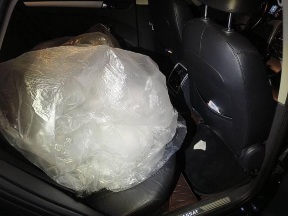 [广州·冀R] 二手大众帕萨特B42014款 1.8TSI DSG御尊版