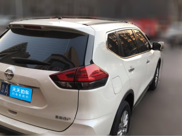 [济南·鲁A] 二手日产奇骏2022款 2.0L 两驱智联臻享版