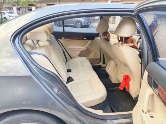 [无锡·苏B] 二手大众朗逸2013款 改款经典 1.6L 手动舒适版