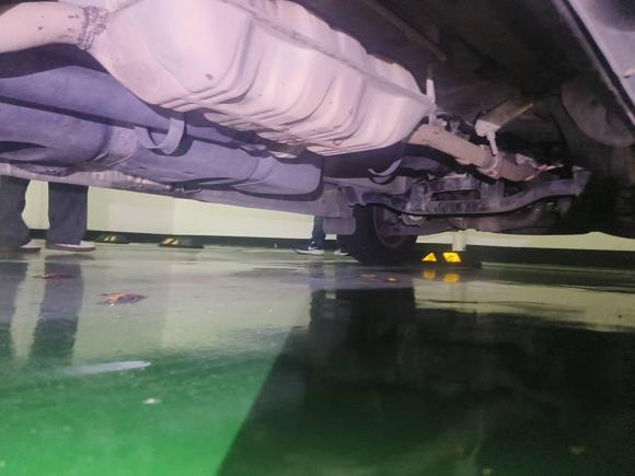 [深圳·粤B] 二手江汽集团瑞风2015款 2.0L穿梭 汽油长轴标准版HFC4GA3-3D