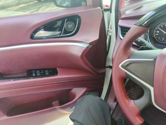 [台州·浙B] 二手别克别克GL82021款 陆上公务舱 652T 舒适型