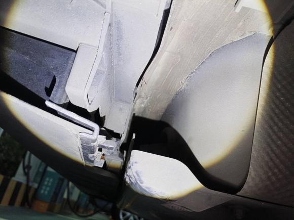 [深圳·粤B] 二手奔驰奔驰E级新能源2022款 改款三 E 350 e L 插电式混合动力轿车