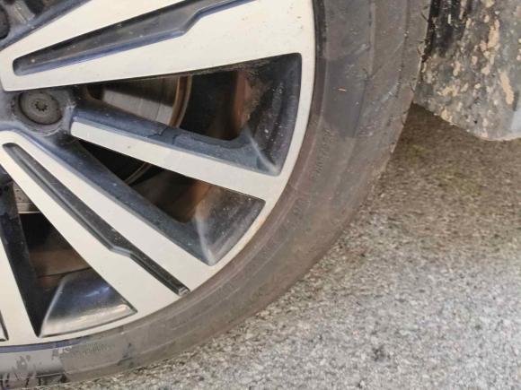 [上海·沪A] 二手荣威荣威RX5新能源2017款 eRX5 50T 混动互联尊荣旗舰版