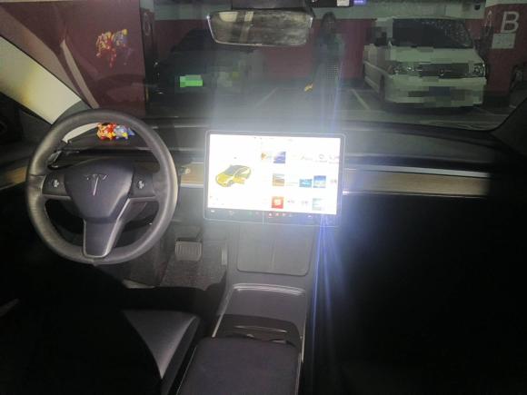 [上海·沪A] 二手特斯拉Model 32021款 标准续航后驱升级版