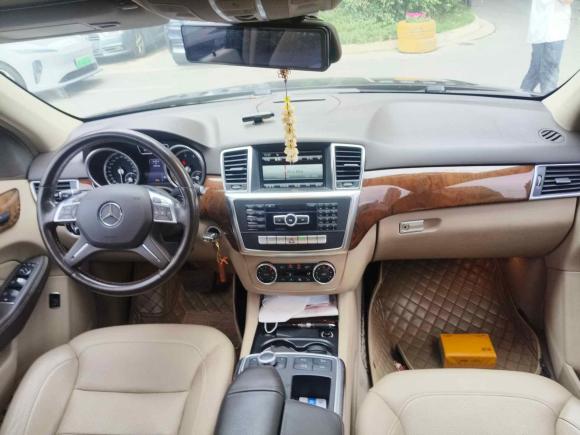 [上海·沪B] 二手奔驰奔驰M级2014款 ML 400 4MATIC动感型