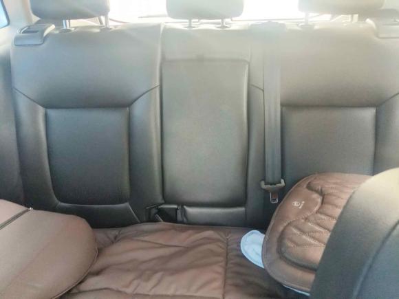 [上海·皖A] 二手标致标致30082015款 2.0L 手动经典版