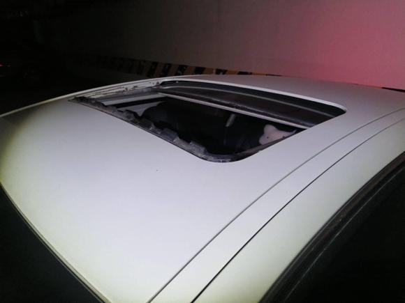 [成都·川A] 二手雪铁龙雪铁龙C52013款 2.0L 自动尊享型