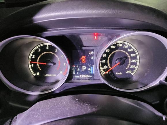 [杭州·浙A] 二手三菱劲炫ASX2013款 2.0L CVT两驱豪华版