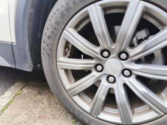 [上海·沪C] 二手凯迪拉克凯迪拉克XT42018款 28T 两驱领先型