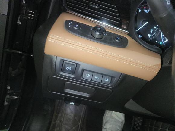 [上海·沪A] 二手别克君越2016款 20T 豪华型