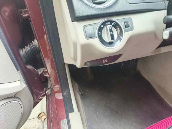 [苏州·苏E] 二手奔驰奔驰C级2013款 C 260 优雅型 Grand Edition