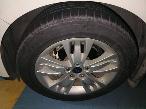 [深圳·粤B] 二手福特福克斯2012款 三厢 1.6L 自动舒适型