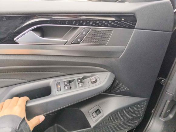 [上海·赣D] 二手大众帕萨特2022款 330TSI 精英版