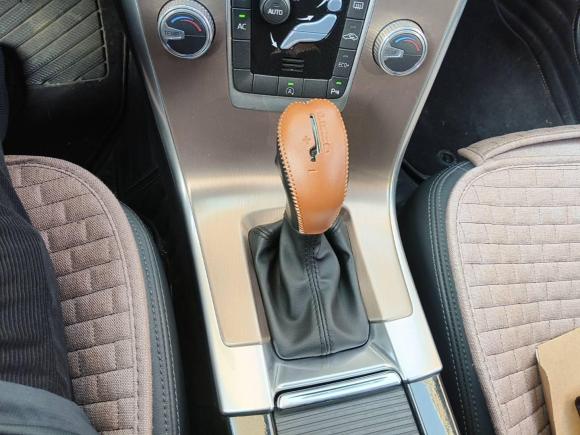 [上海·辽A] 二手沃尔沃沃尔沃XC602017款 T5 智行升级版