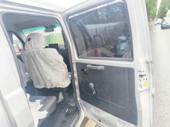 [上海·苏U] 二手金杯金杯金卡S22023款 1.6L 手动双排2.51米货厢后单轮舒享型SWJ16