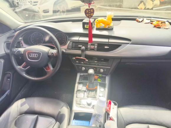 [无锡·苏B] 二手奥迪奥迪A6L2018款 30周年年型 35 TFSI 时尚型