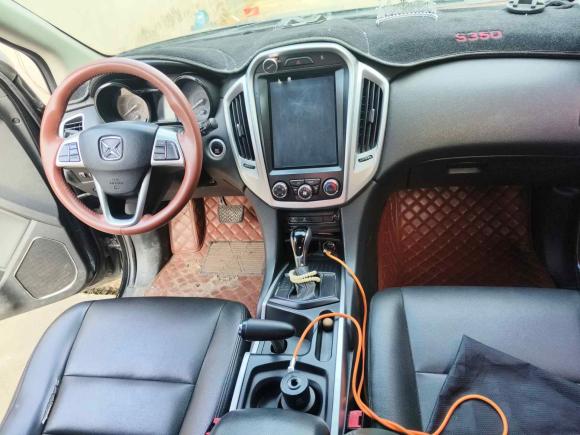 [青岛·贵A] 二手江铃驭胜S3502013款 2.4T 自动两驱柴油豪华版7座