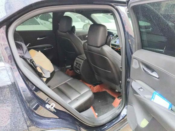 [深圳·粤S] 二手凯迪拉克凯迪拉克XT42022款 28T 两驱豪华型