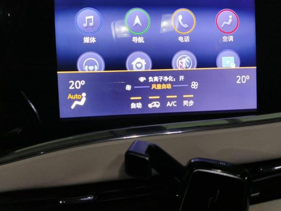 [上海·沪L] 二手别克昂科旗2020款 28T 四驱Avenir艾维亚