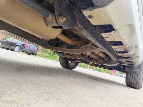 [成都·川M] 二手哈弗哈弗H5经典2016款 经典版 2.0T 柴油 手动两驱精英型