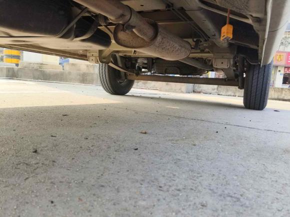 [无锡·苏B] 二手上汽大通MAXUS新途V802019款 2.5T经典款AMT傲运通短轴中顶5/6座