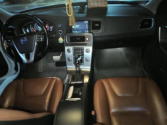 [成都·川A] 二手沃尔沃沃尔沃S602014款 S60L 2.0T 智进版