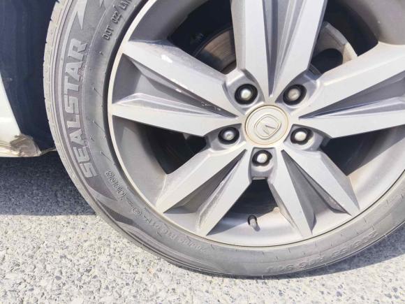 [合肥·皖A] 二手长安逸动2016款 1.6L 手动风尚型