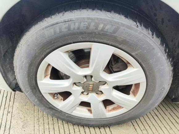 [上海·沪A] 二手奥迪奥迪A4L2011款 2.0 TFSI 标准型