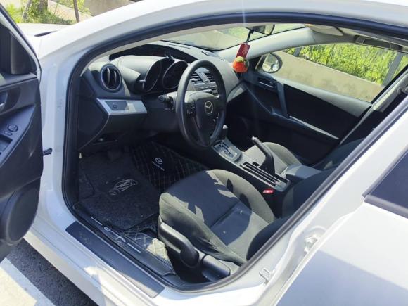 [苏州·苏U] 二手马自达马自达3星骋2013款 两厢 1.6L 自动精英型