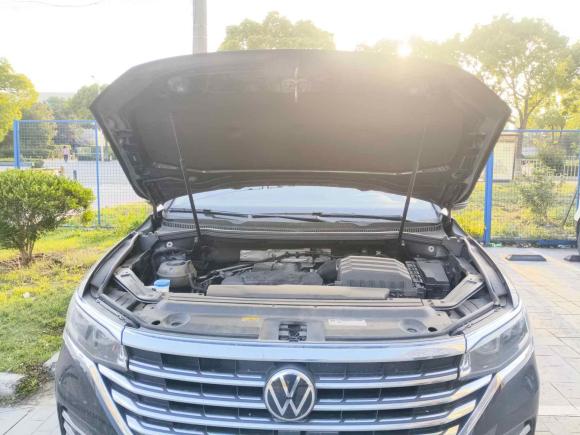 [上海·苏F] 二手大众威然2023款 380TSI 尊贵版