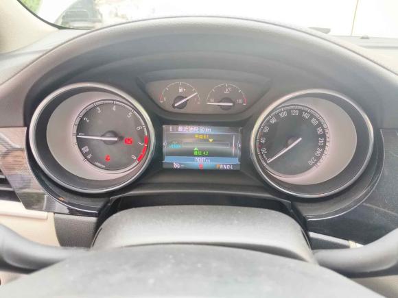 [济南·鲁A] 二手别克威朗2017款 三厢 15S 自动领先型