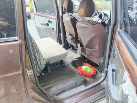 [南昌·赣A] 二手五菱汽车五菱宏光2018款 1.5L 经典款S基本型